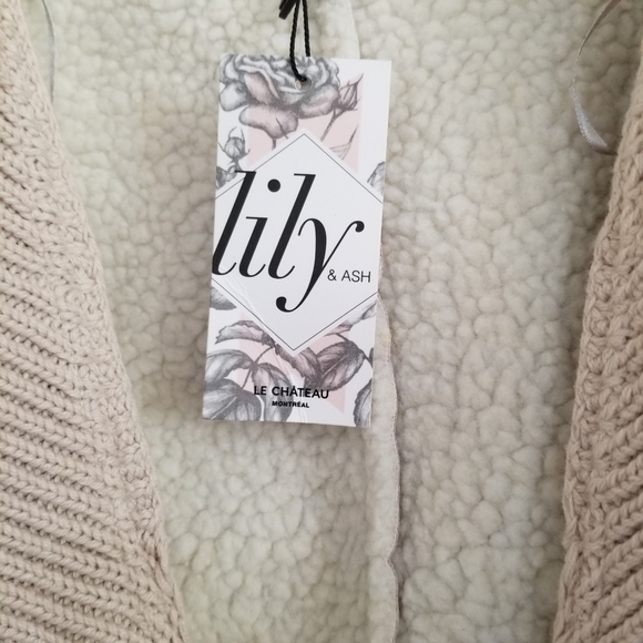 NWT Le Chateau Beige Faux Suede Sherpa Knit Vest Jacket Size Medium - Picture 5 of 7